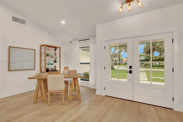 $2,995,000 | 59 Southeast Turtle Creek Drive, Jupiter, FL 33469