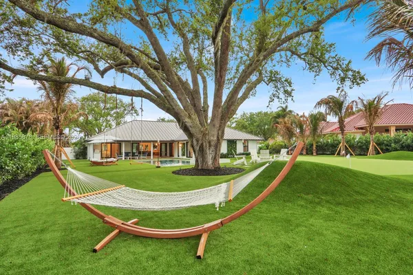 $2,995,000 | 59 Southeast Turtle Creek Drive, Jupiter, FL 33469