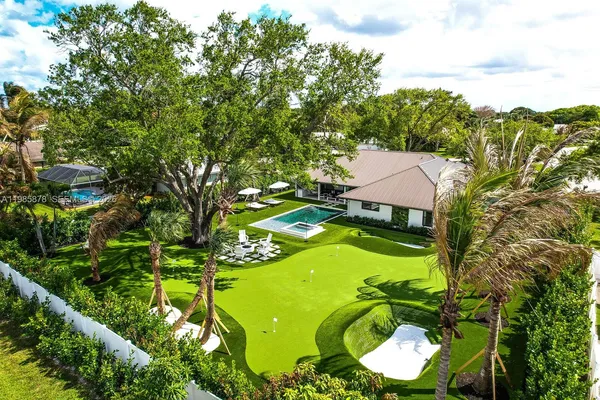 $2,995,000 | 59 Southeast Turtle Creek Drive, Jupiter, FL 33469