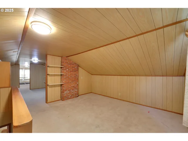 $680,000 | 605 Fulvue Drive, Eugene, OR 97405