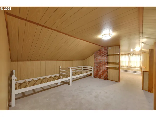 $680,000 | 605 Fulvue Drive, Eugene, OR 97405