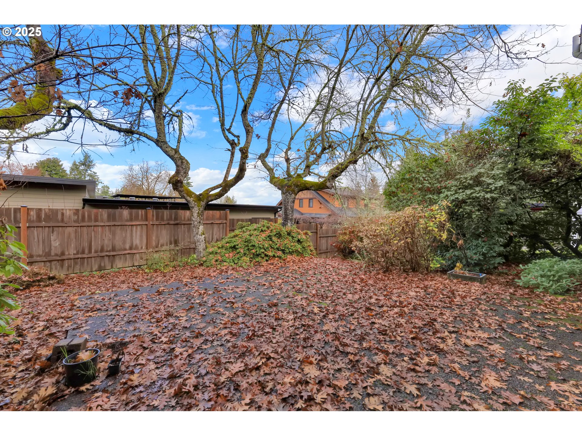 605 Fulvue Drive Eugene, OR 97405 - Photo 35 of 36