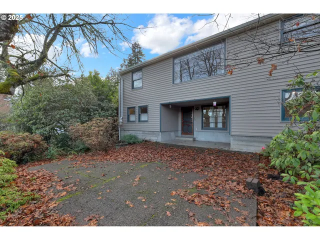 $680,000 | 605 Fulvue Drive, Eugene, OR 97405