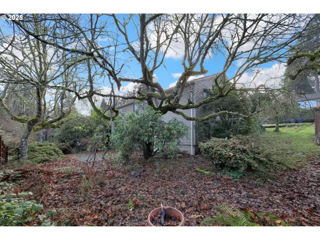 $680,000 | 605 Fulvue Drive, Eugene, OR 97405