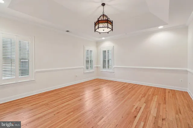 $900,000 | 8242 Castanea Lane, Derwood, MD 20855