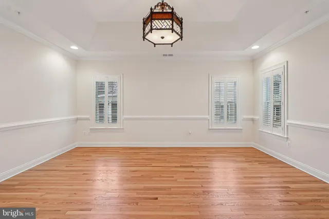 $900,000 | 8242 Castanea Lane, Derwood, MD 20855