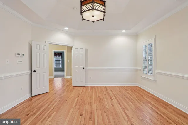 $900,000 | 8242 Castanea Lane, Derwood, MD 20855