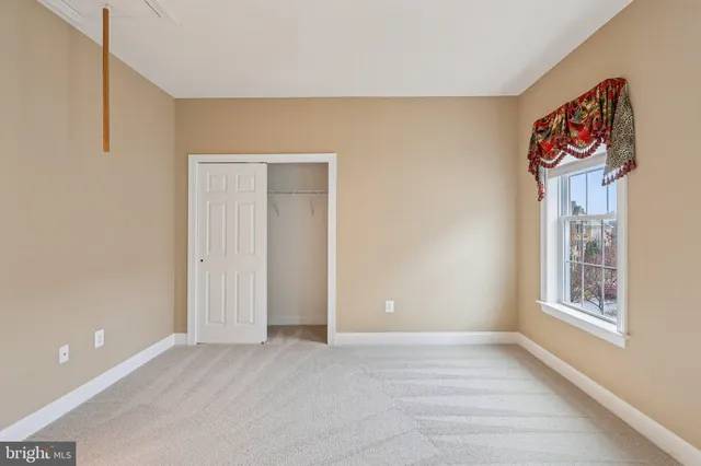 $900,000 | 8242 Castanea Lane, Derwood, MD 20855