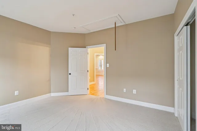 $900,000 | 8242 Castanea Lane, Derwood, MD 20855