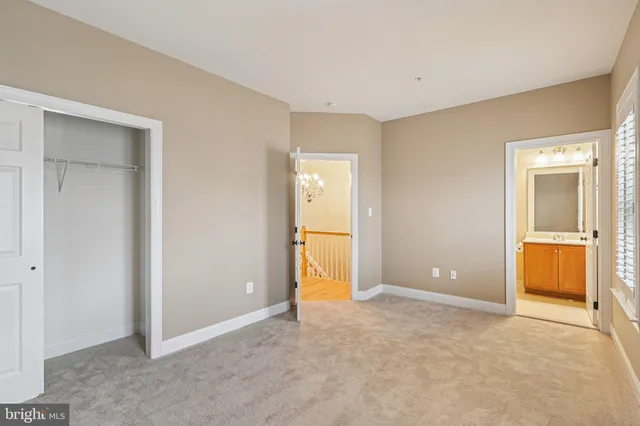 $900,000 | 8242 Castanea Lane, Derwood, MD 20855