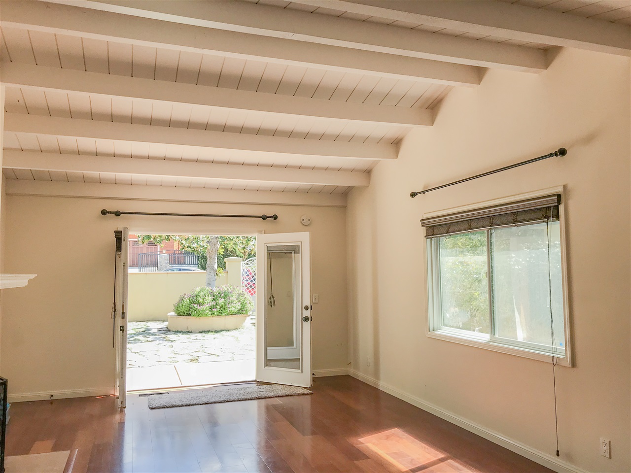 1324 Virginia Way La Jolla, CA 92037 - Photo 3 of 11