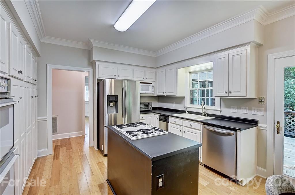 4422 Pendale Road Charlotte, NC 28210 - Photo 18 of 48 Gallery Image 18