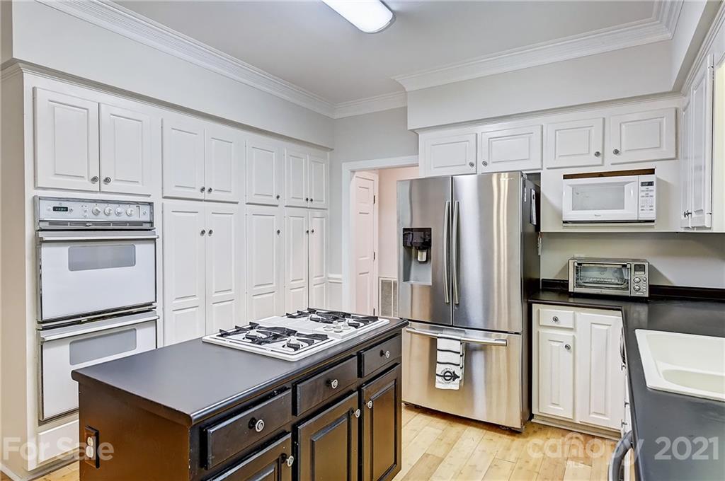 4422 Pendale Road Charlotte, NC 28210 - Photo 21 of 48 Gallery Image 21