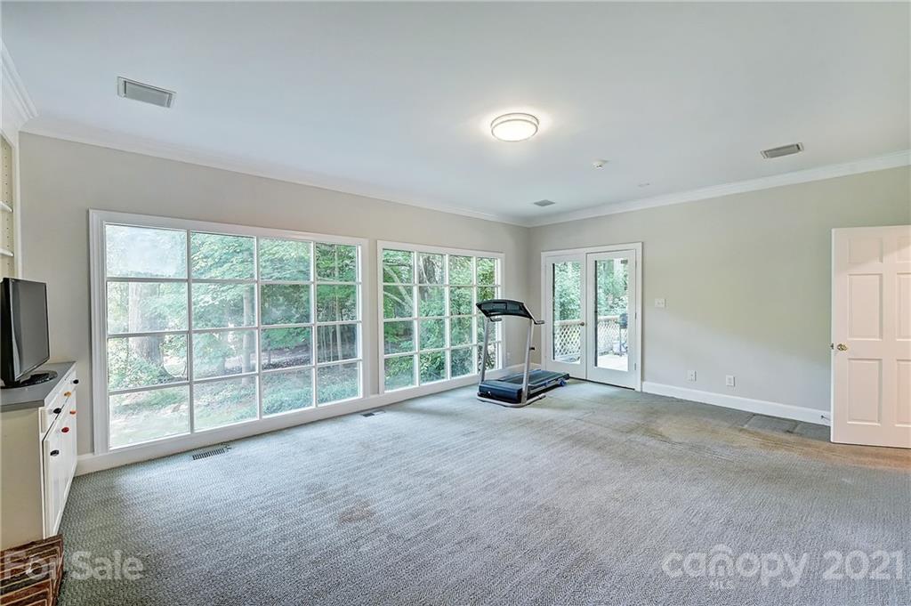 4422 Pendale Road Charlotte, NC 28210 - Photo 27 of 48 Gallery Image 27