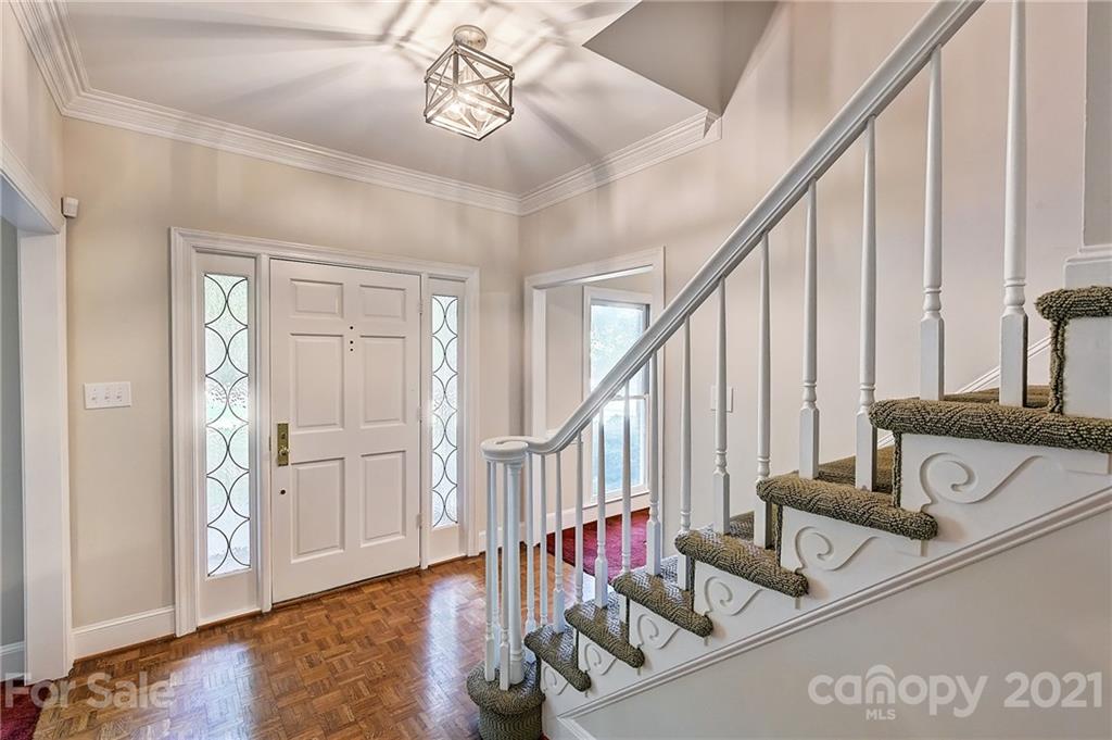 4422 Pendale Road Charlotte, NC 28210 - Photo 7 of 48 Gallery Image 7
