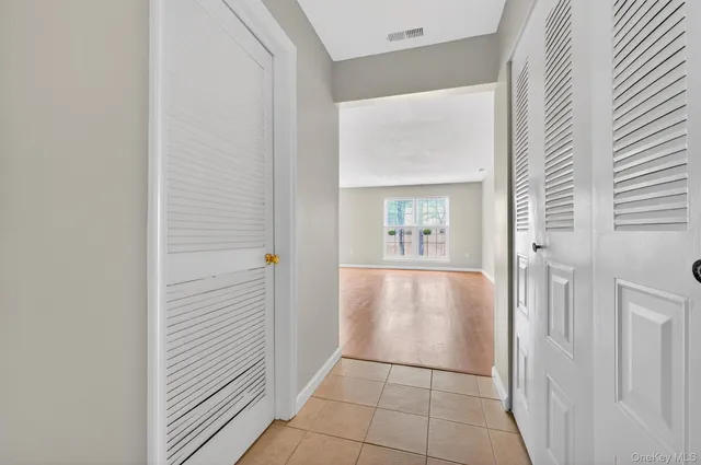 $2,200 | 111 Cartwheel Court, Unit 18, Washingtonville, NY 10992