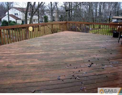 19 Eagle Road Edison, NJ 08820 - Photo 7 of 8 Gallery Image 7
