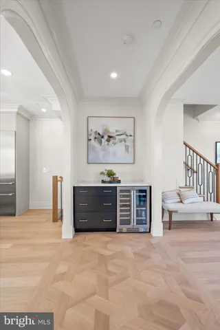 $2,400,000 | 115 North West Street, Alexandria, VA 22314