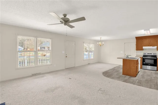 $249,900 | 2001 Sunshine Lane, Lexington, NC 27295