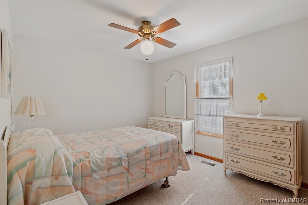 88 North Sioux Road Kilmarnock, VA 22482 - Photo 17 of 35
