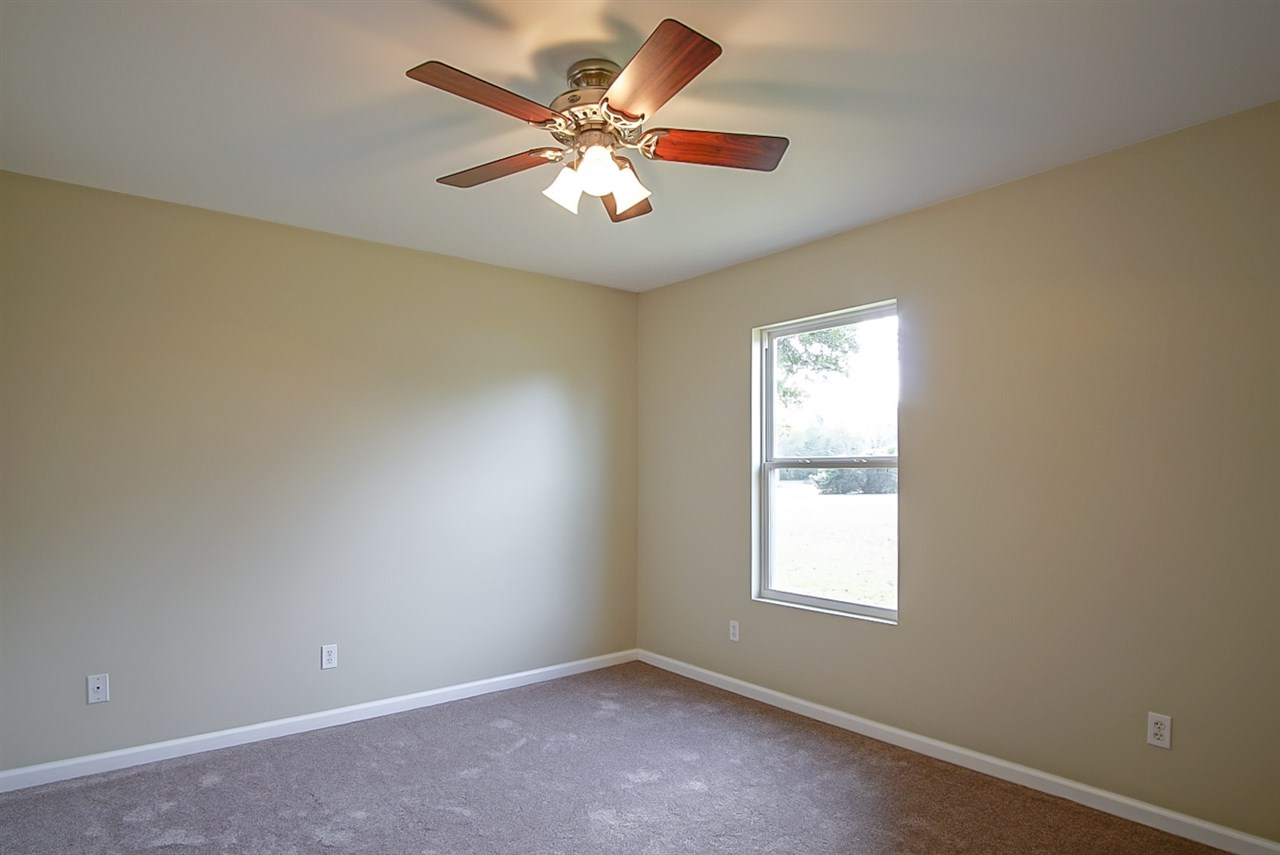 27074 Highway 98 Elberta, AL 36530 - Photo 16 of 24