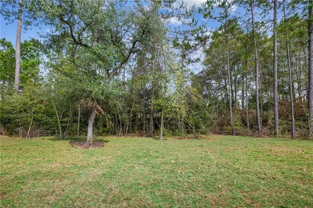 $595,000 | 2016 Kingswood Drive, Mandeville, LA 70448