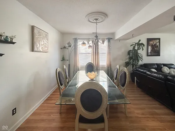 $399,900 | 1678 Juniper Lane, Greenwood, IN 46143