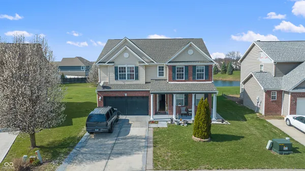 $399,900 | 1678 Juniper Lane, Greenwood, IN 46143