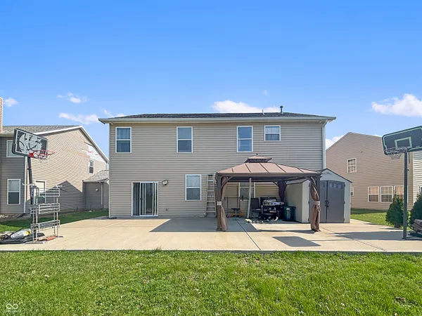 $399,900 | 1678 Juniper Lane, Greenwood, IN 46143