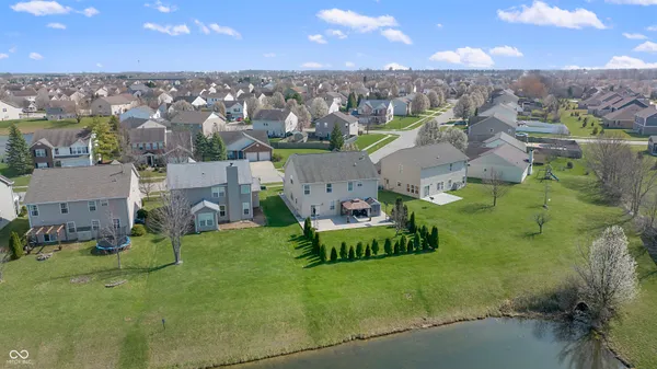 $399,900 | 1678 Juniper Lane, Greenwood, IN 46143