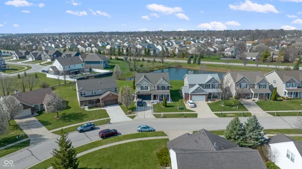 $399,900 | 1678 Juniper Lane, Greenwood, IN 46143