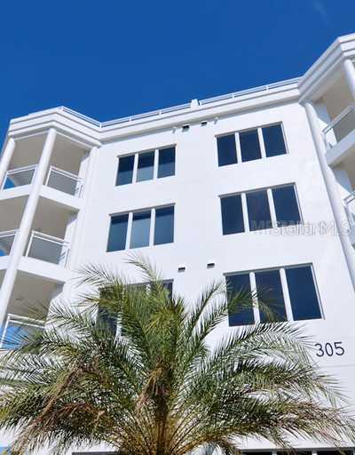 301 Beach Road, Unit B Sarasota, FL 34242 - Photo 1 of 1 Facade/Exterior Front