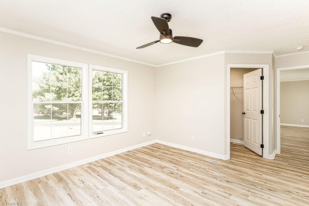 7075 Wright Road Thomasville, NC 27360 - Photo 11 of 27