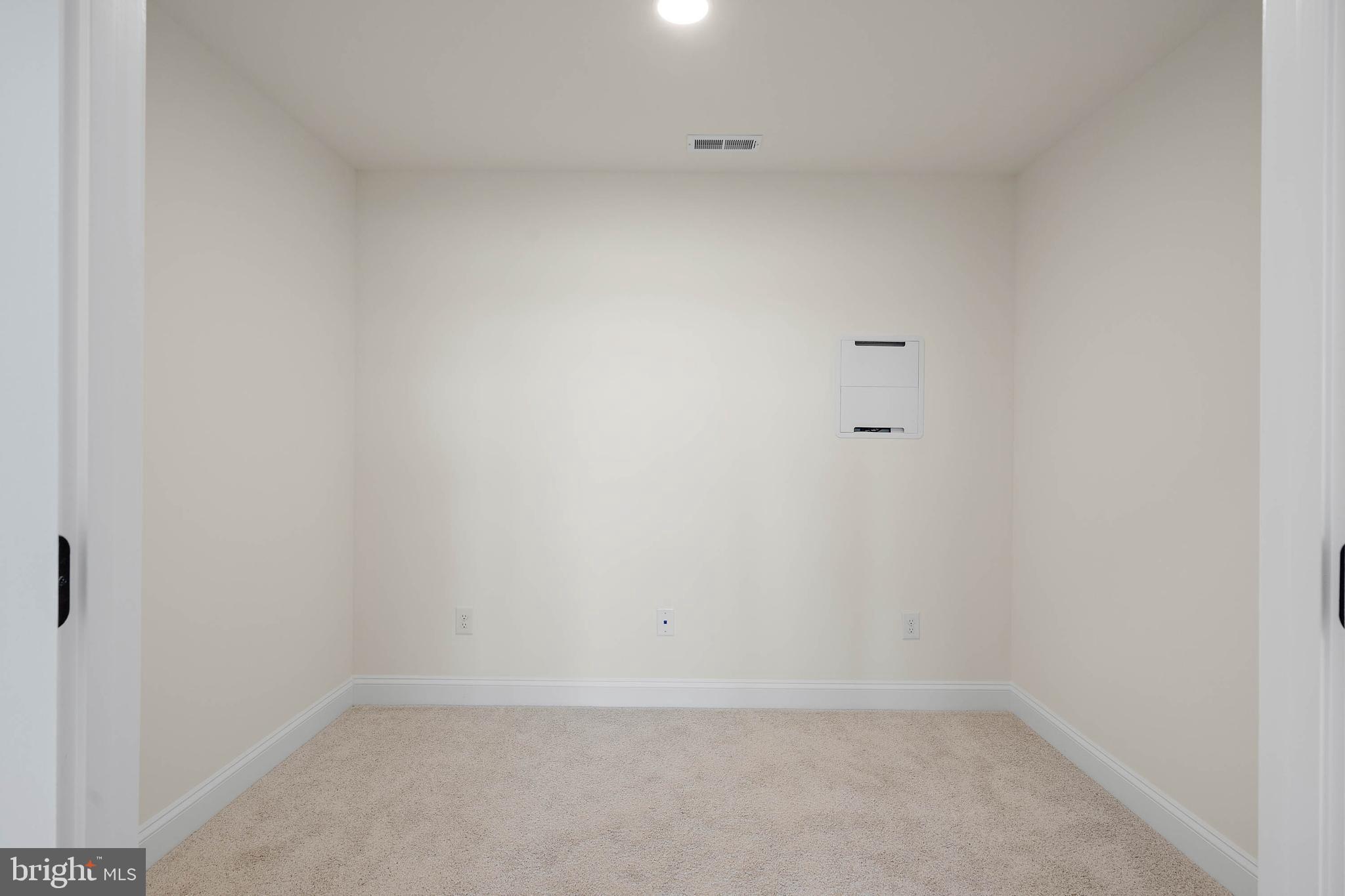 22388 Hummingbird Road, Unit 8 Ellendale, DE 19941 - Photo 29 of 35 Gallery Image 29