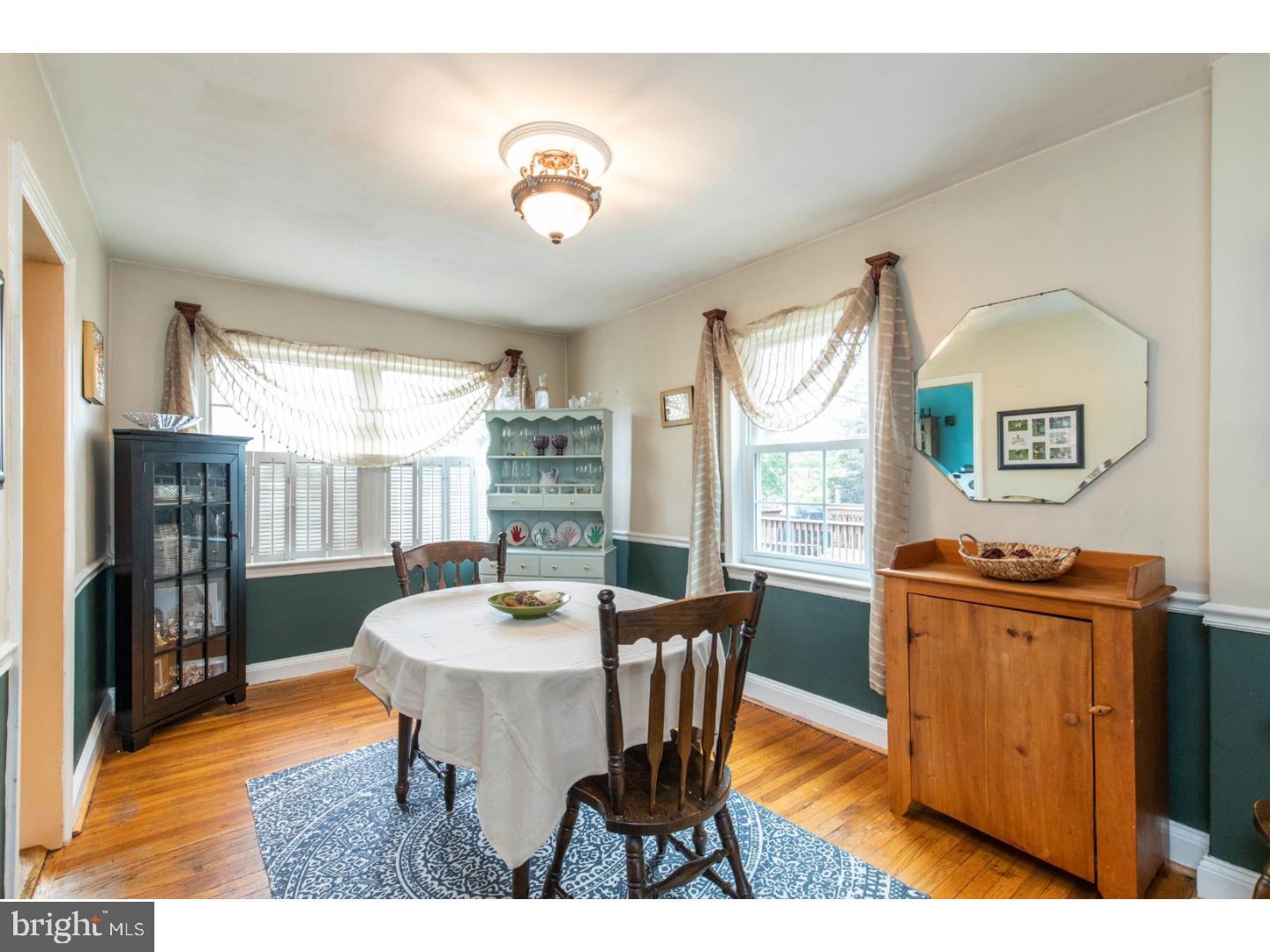 21 Sandy Bank Road Media, PA 19063 - Photo 5 of 15 Dining Room