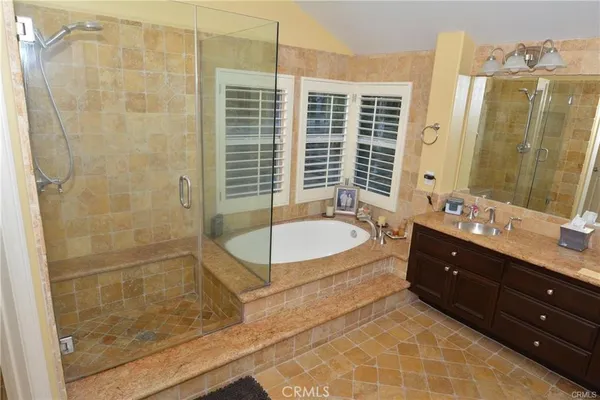$5,900 | 1 Bell Vista, Lake Forest, CA 92610