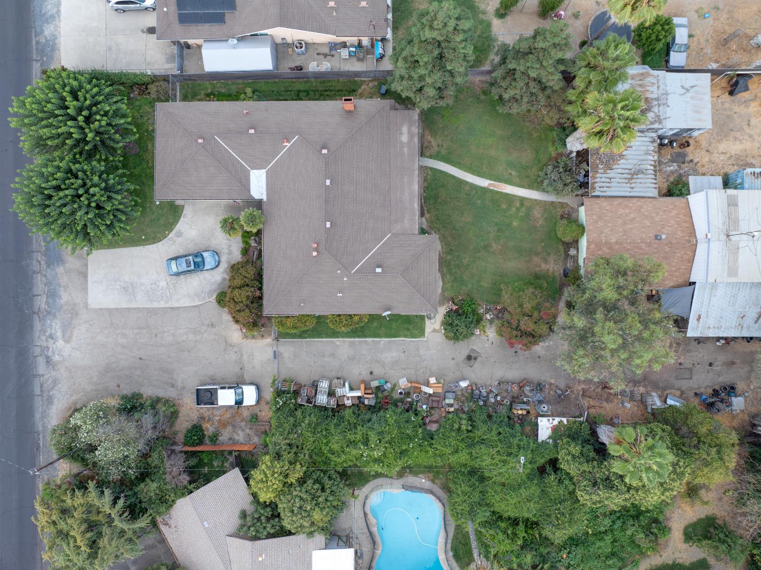 5900 Washington Road Turlock, CA 95382 - Photo 4 of 56 an aerial view of a house with a yard