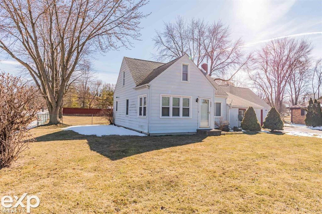 3395 Crooks Road Rochester Hills, MI 48309 - Photo 2 of 10