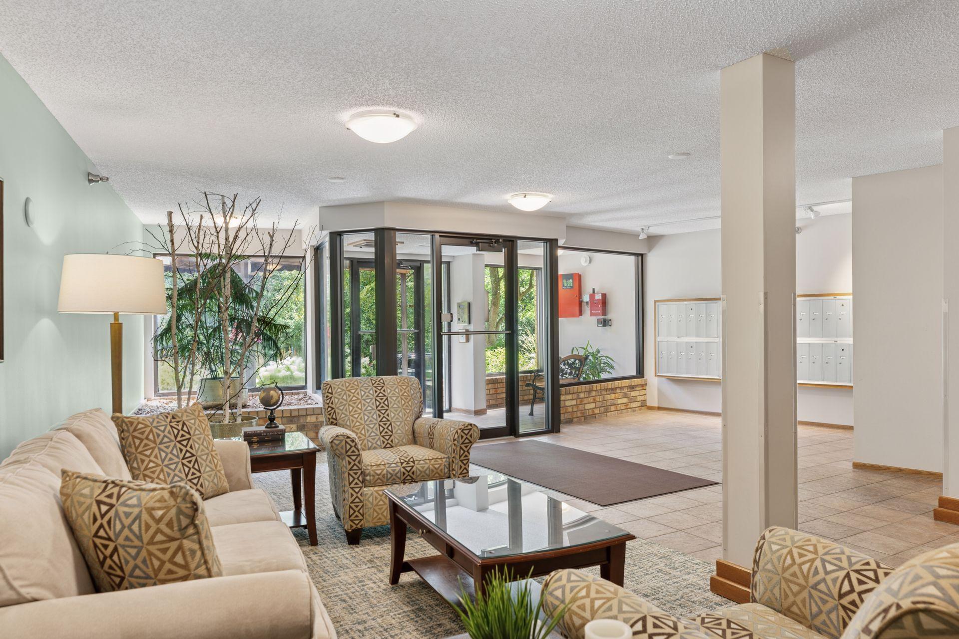 6085 Rowland Road, Unit 109 Minnetonka, MN 55343 - Photo 26 of 46 Gallery Image 26