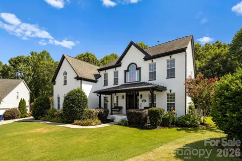 $729,999 | 1840 Sapona Court, Denver, NC 28037
