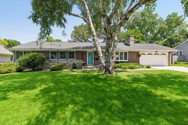 $775,000 | 5917 Grimes Avenue South, Edina, MN 55424