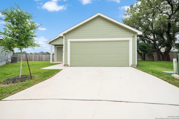 $1,775 | 14636 Cregg Ml Drive, San Antonio, TX 78254