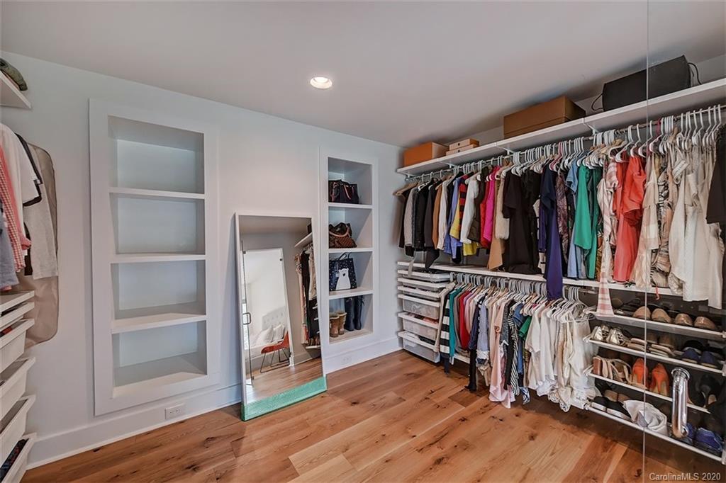811 Lansdowne Road Charlotte, NC 28270 - Photo 27 of 43 Gallery Image 27