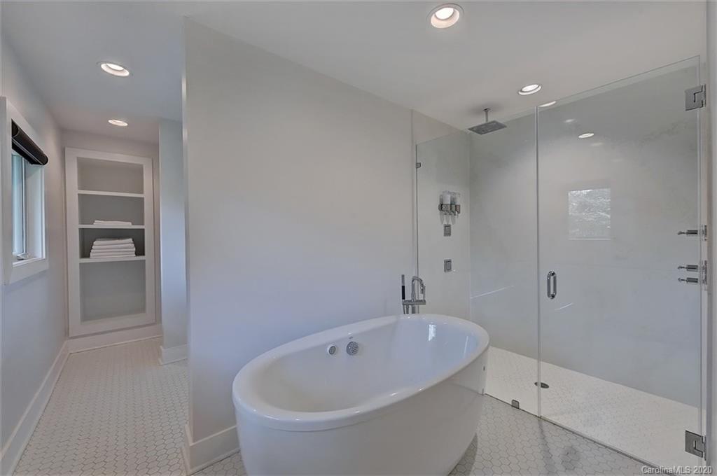 811 Lansdowne Road Charlotte, NC 28270 - Photo 28 of 43 Gallery Image 28