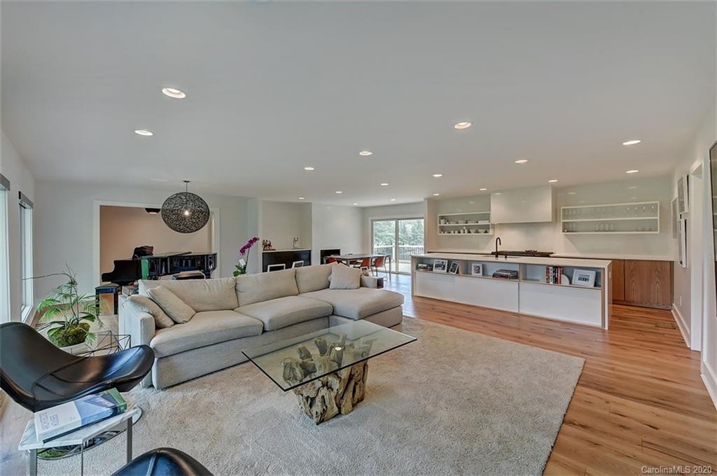 811 Lansdowne Road Charlotte, NC 28270 - Photo 10 of 43 Gallery Image 10