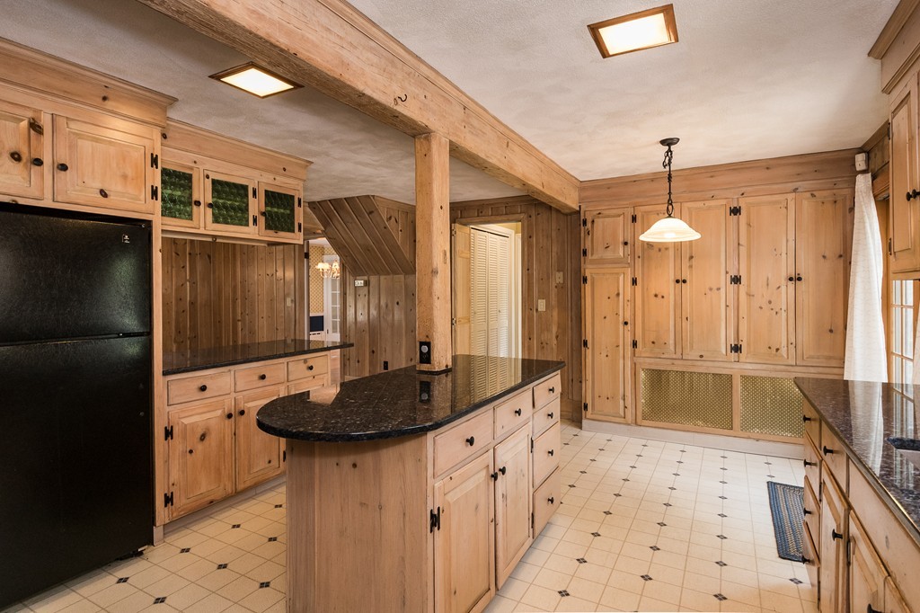 45 Upland Road West Arlington, MA 02474 - Photo 14 of 29