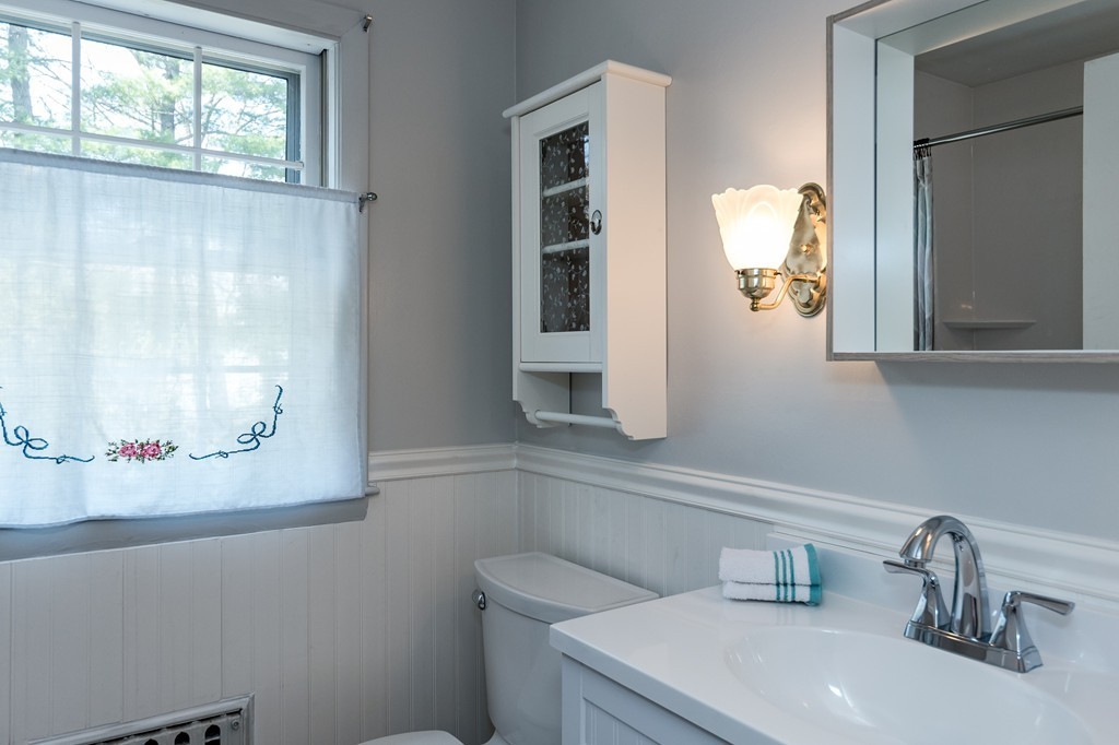 45 Upland Road West Arlington, MA 02474 - Photo 20 of 29