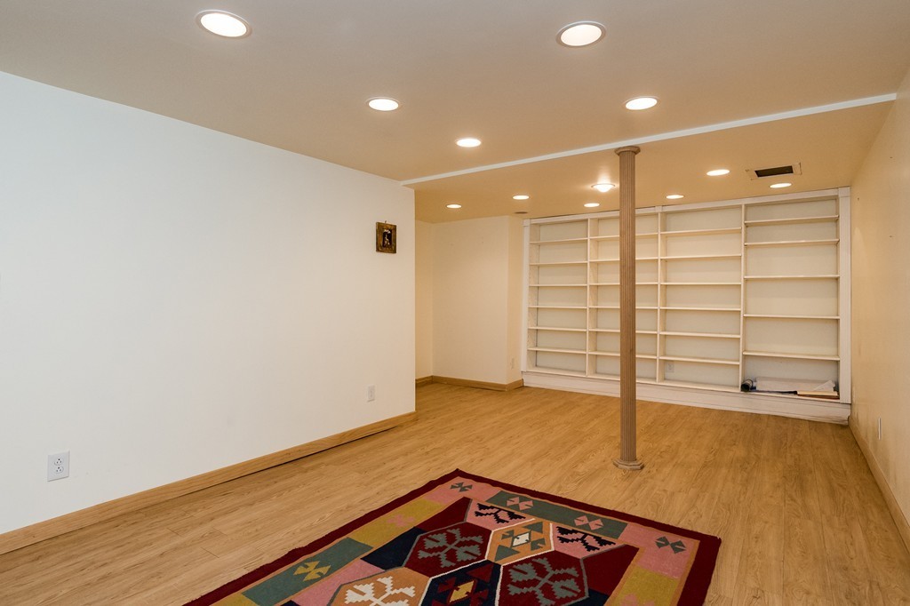 45 Upland Road West Arlington, MA 02474 - Photo 24 of 29