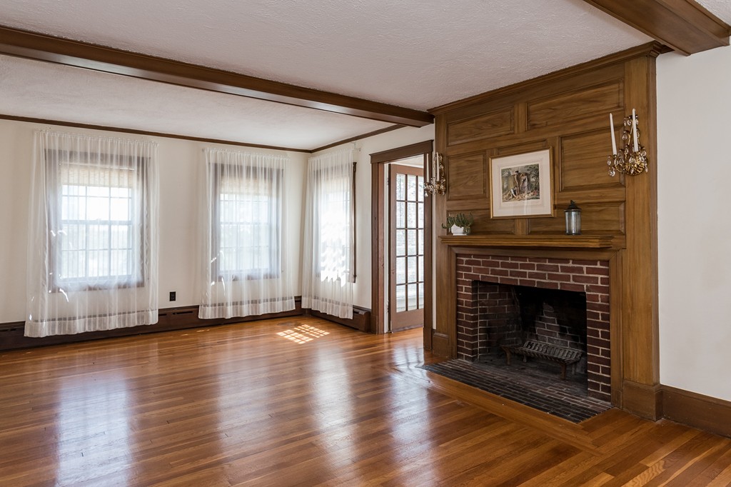 45 Upland Road West Arlington, MA 02474 - Photo 8 of 29