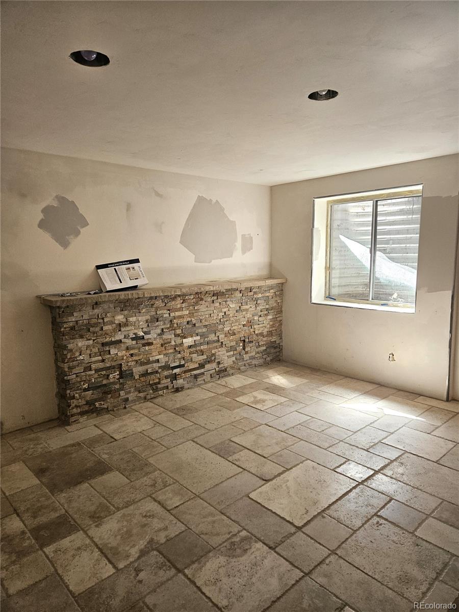 9244 Desert Willow Road Highlands Ranch, CO 80129 - Photo 23 of 36 Gallery Image 23